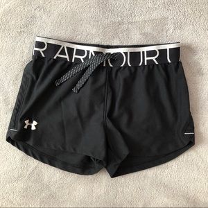 Kids Black under armour shorts